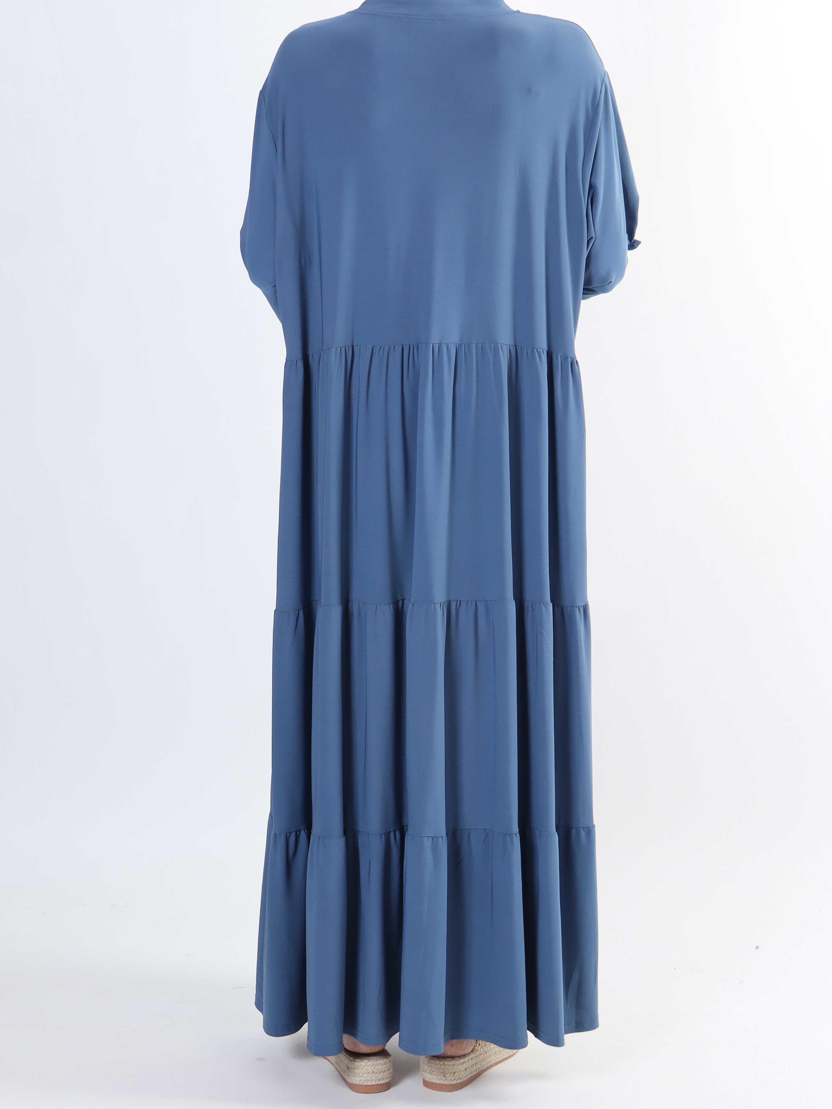 Milano Plain - Lang ensfarvet plus size kjole med lag på lag look